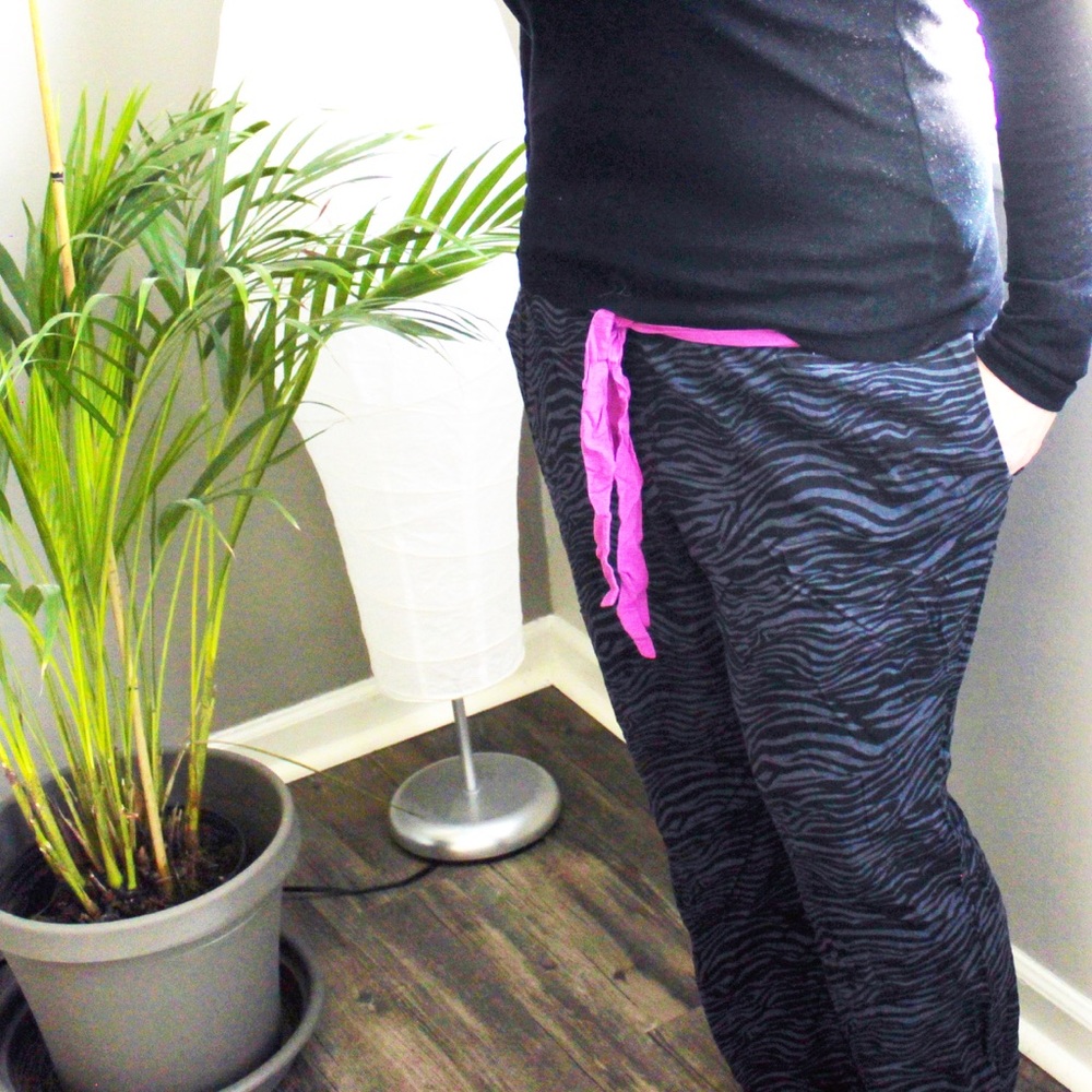 Undiz Gray and Black Zebra PJ with Purple belt